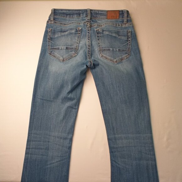 BKE Denim Jeans Size 26/2 Stella Slim Fit Low Rise Tailored Bootcut Medium Wash - Picture 6 of 10